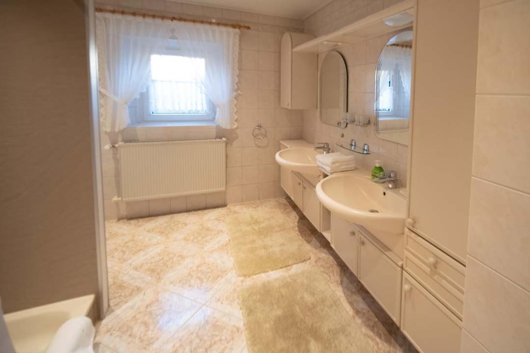 Lebererhof Apartments Rosstal Bagian luar foto